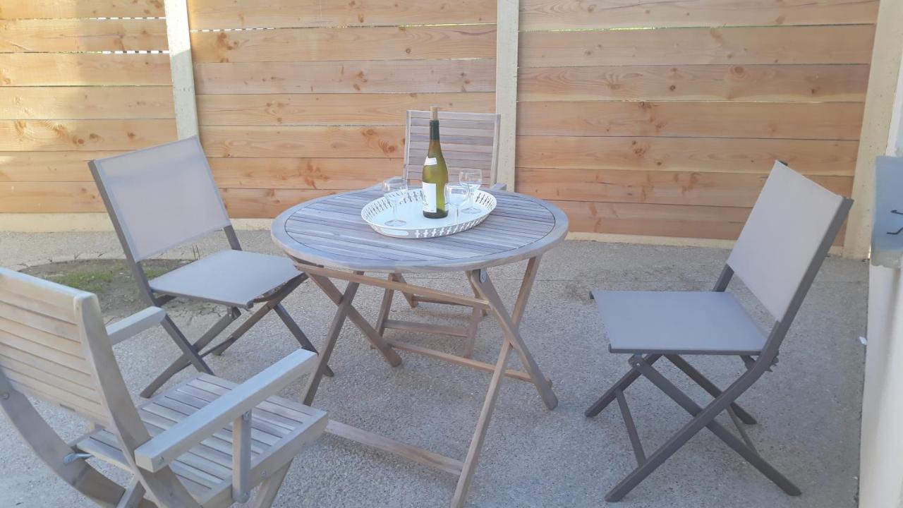 Charmante Petite Maison Rostiviec Bord De Mer Loperhet エクステリア 写真